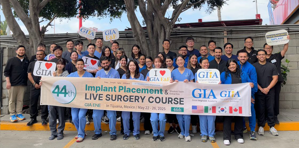 44th IMPLANT & WISDOM TOOTH LIVE SURGERY COURSE / MAY 22 - 26, 2025